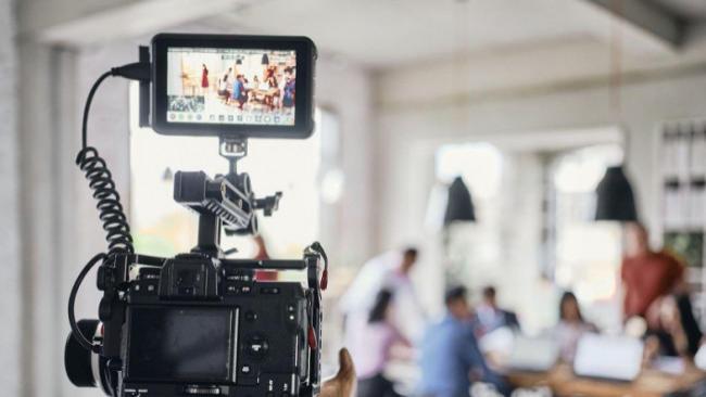 新手怎么选无线领夹麦克风？十款口碑好物领夹麦克风选购指南