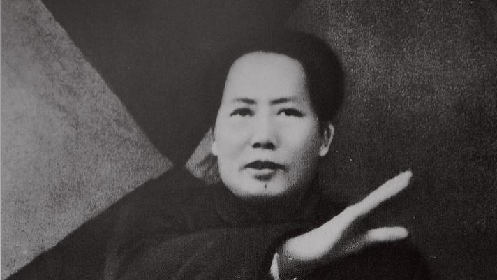 毛泽东：坚定正确的政治方向，艰苦朴素的工作作风，灵活机动的战略战术