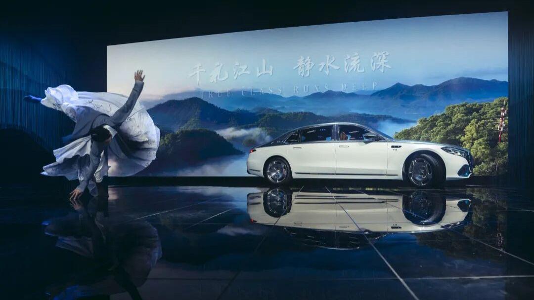 2027款迈巴赫S级保留了V12发动机