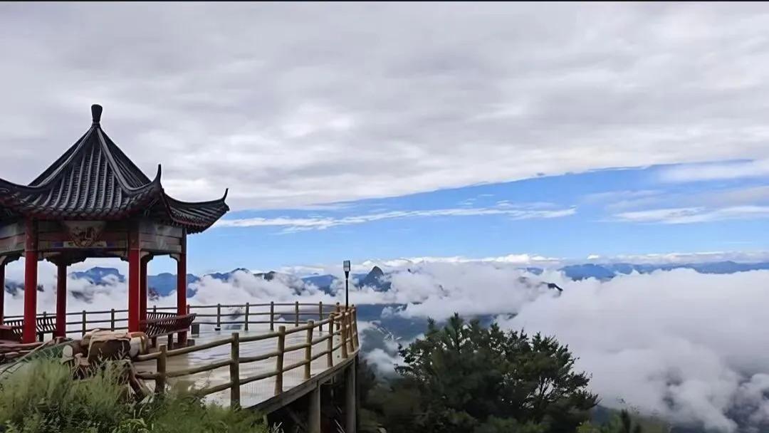 北武当山免门票了！打卡道教圣山，畅赏冰瀑奇观