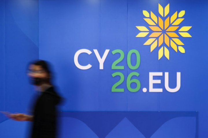 欧盟批准1060亿美元贷款，资助乌克兰