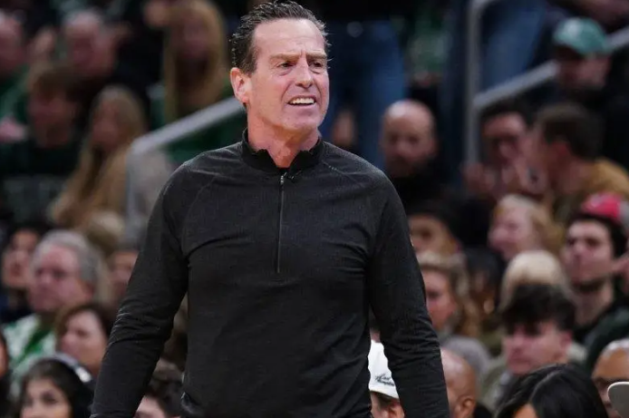 NBA季后赛，骑士主帅阿特金森在训练结束后接受了采访。
谈及如何筹备G2、应对猛