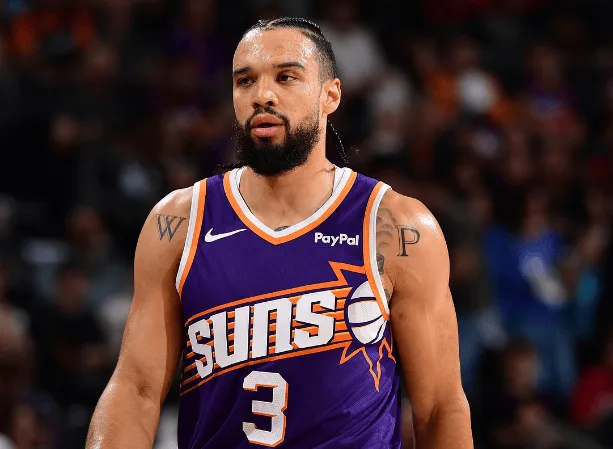 NBA常规赛太阳以73-101不敌湖人

本场比赛，太阳球员狄龙-布鲁克斯出战2