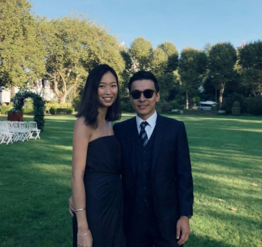 原来霍家新儿媳，霍启仁的太太Namfon家境那么强大，来自泰国著名家族
由于霍启