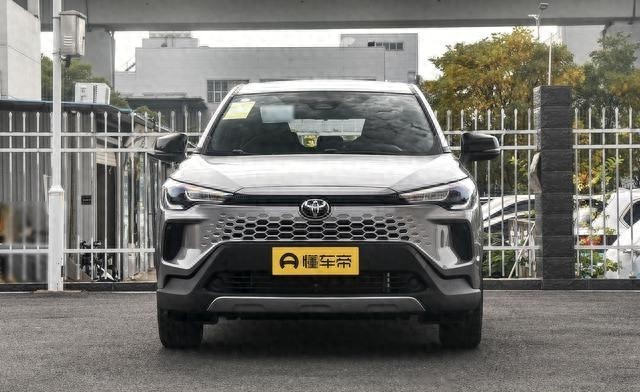 一年只开5000公里，买车省油真有用吗？我算了十年账才发现搞错了。

开车少不代