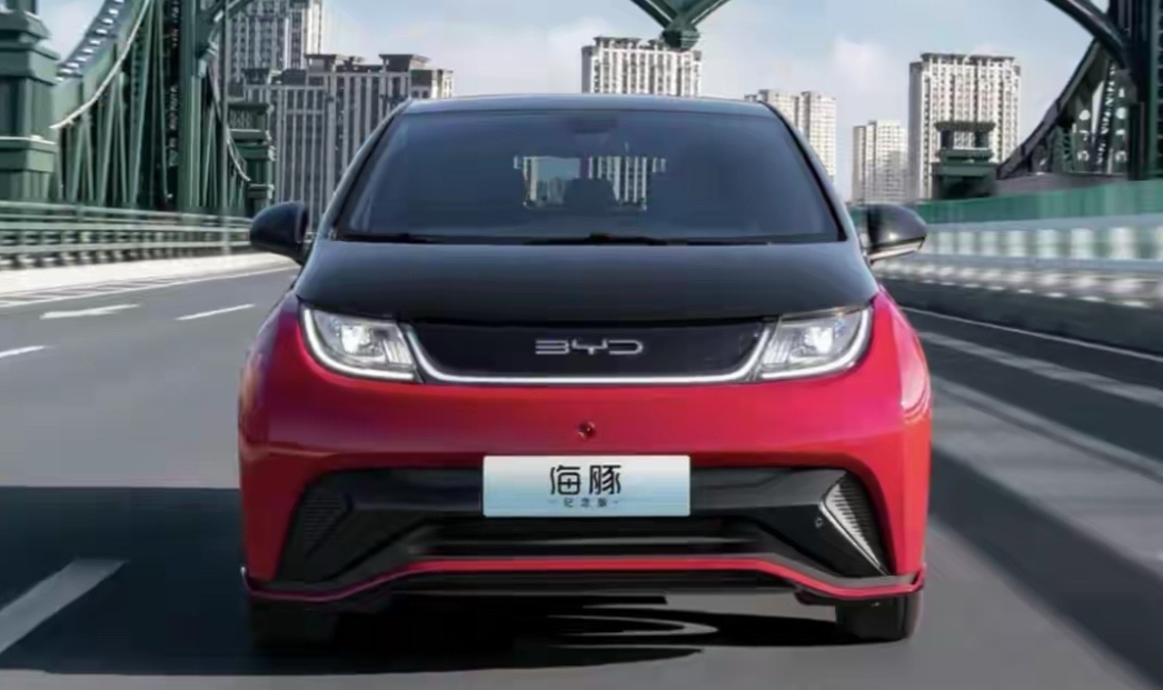 2024年，比亚迪在西班牙注册量5392辆；
2025年，比亚迪在西班牙注册量2