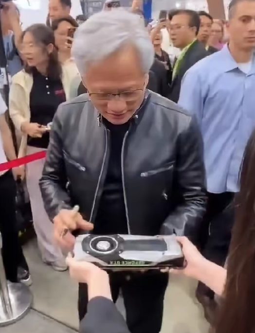 六张网里我最想聊的是算力网。

不是因为别的，是因为这张网背后藏着一个你我都熟悉