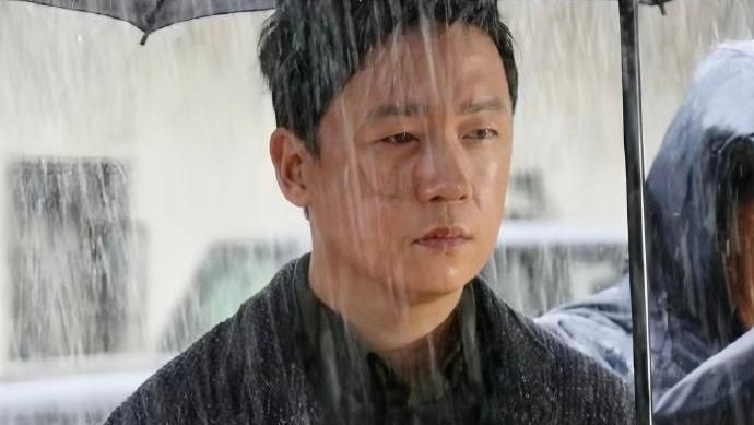 这5位被女人冤枉的男明星：潘粤明周一围复出拍戏，印小天霍尊无水花，他却退出娱乐圈