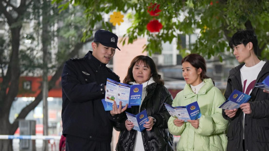 青春赴使命 实干致匠心——九龙坡公安青年以劳动之姿绽放青春力量