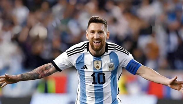 2-1，世界杯疯狂 1 夜：梅西双助 刷新 96 年纪录 西班牙阿根廷争冠。