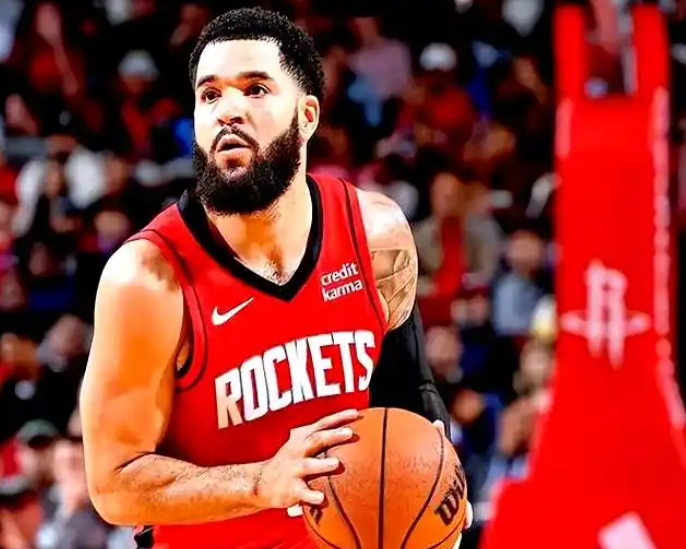 说下去年西部第二的感受
第一，双铁卫在线，但是失误少，这点老范可以
第二，格林虽