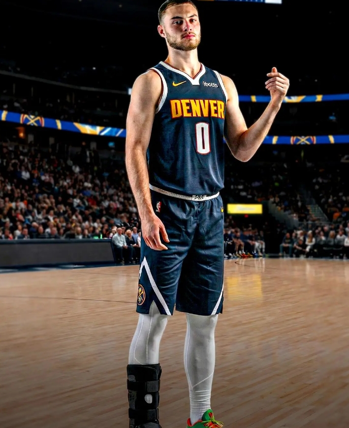 克里斯蒂安·布劳恩透露脚踝伤势恢复期漫长的原因。
