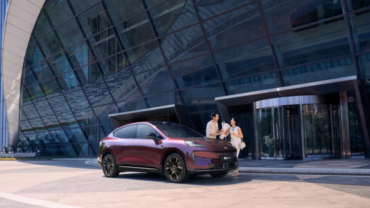 15万元左右的大五座SUV，家庭出行的理想选择是昊铂HT