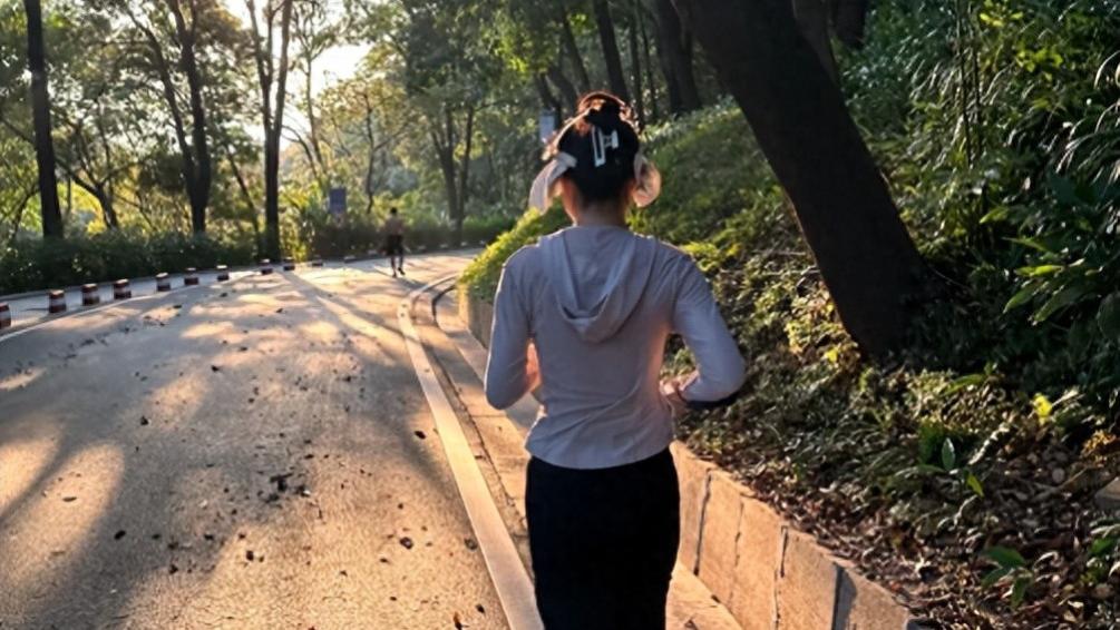 运动耳机哪个牌子好？2026十大运动耳机测评，性能实力大比拼