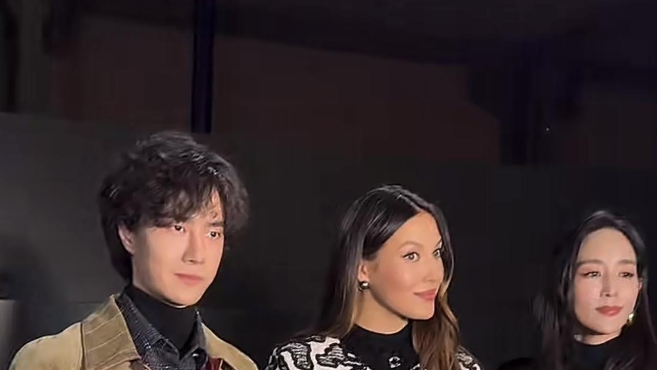 王一博谷爱凌张钧甯巴黎同框：体脂率优越天花板引爆热议