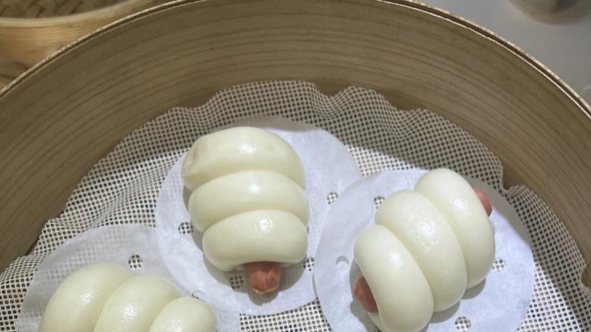 一口沦陷软fufu的肠仔包藏着童年最暖的烟火气