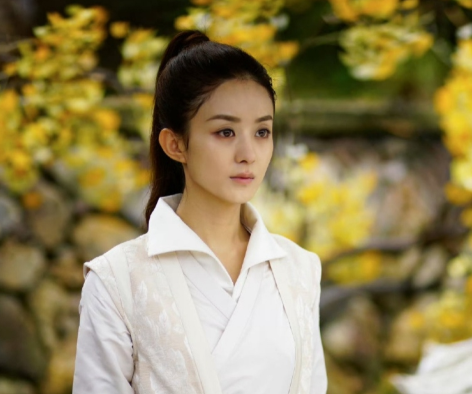 赵丽颖被嫌弃老了冰湖制作人你这是干啥
事情起因是《楚乔传2》冰湖制作人说"联系过