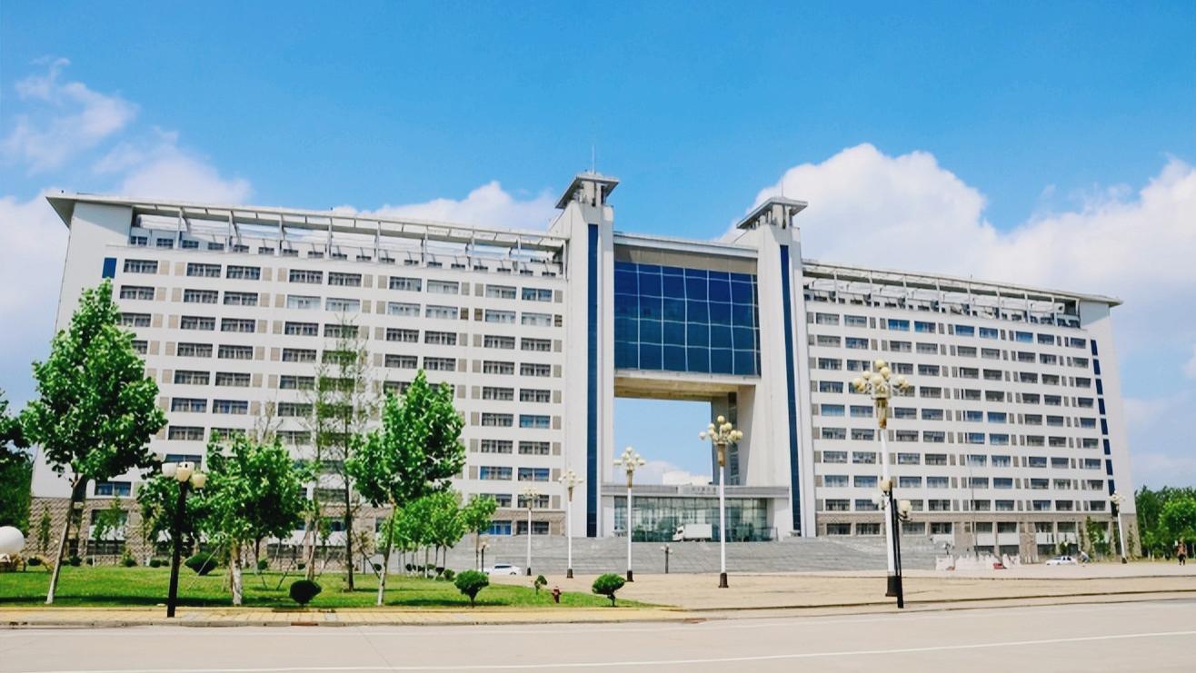 从山师副校长到聊大校长，人工智能专家郑元杰履新，能否带来博士点突破？