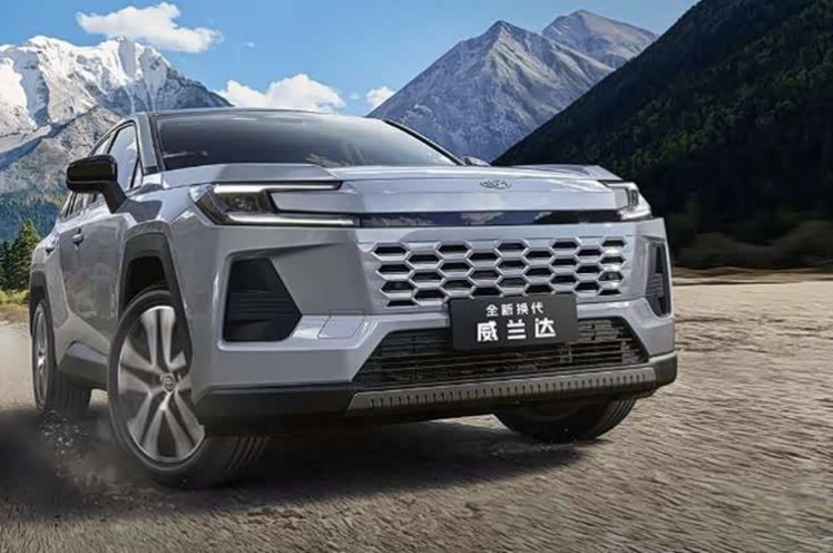 今年消费者权益日，与车有关的消费曝光太惊人，如:

1.有的车主未在4S店指定的