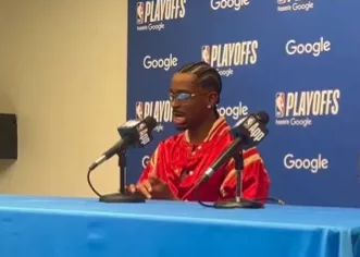 NBA季后赛，雷霆主场125-107战胜湖人，系列赛大比分2-0领先。赛后，亚历