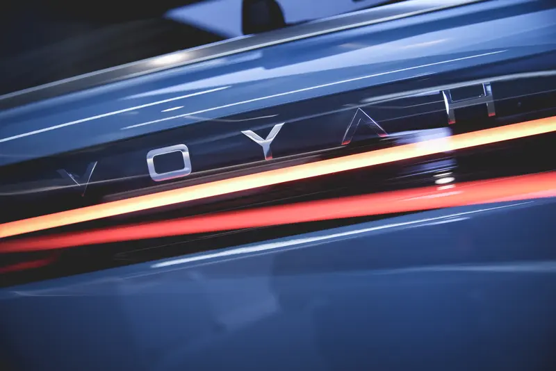 3月岚图销量同比增50%，新品密集落地