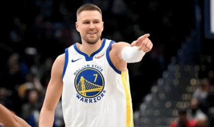 波神空砍23分，勇士惨败掘金彻底无缘直通季后赛。NBA常规赛，勇士客场挑战掘金，