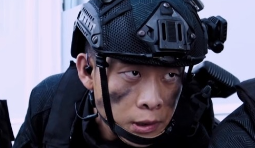 演员张译，心系家乡，人生中第一次以省政协委员的身份参会，真是正能量爆棚！刷到这段