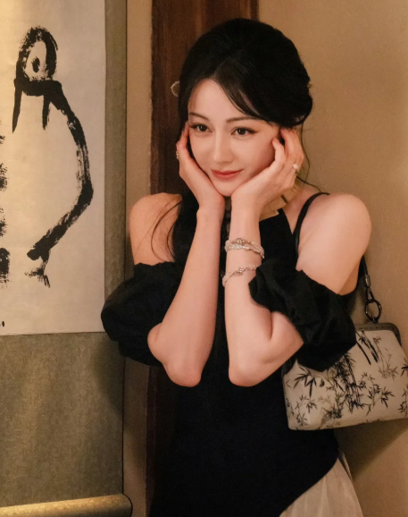 我呼吸都是错的，但我还要大口地呼吸