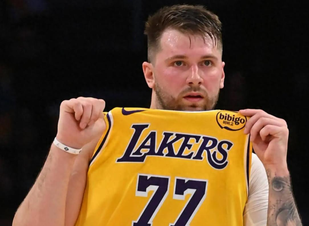 不知不觉77在nba也8年了，冠军和mvp机会真不多了

以前保罗错过mvp时候