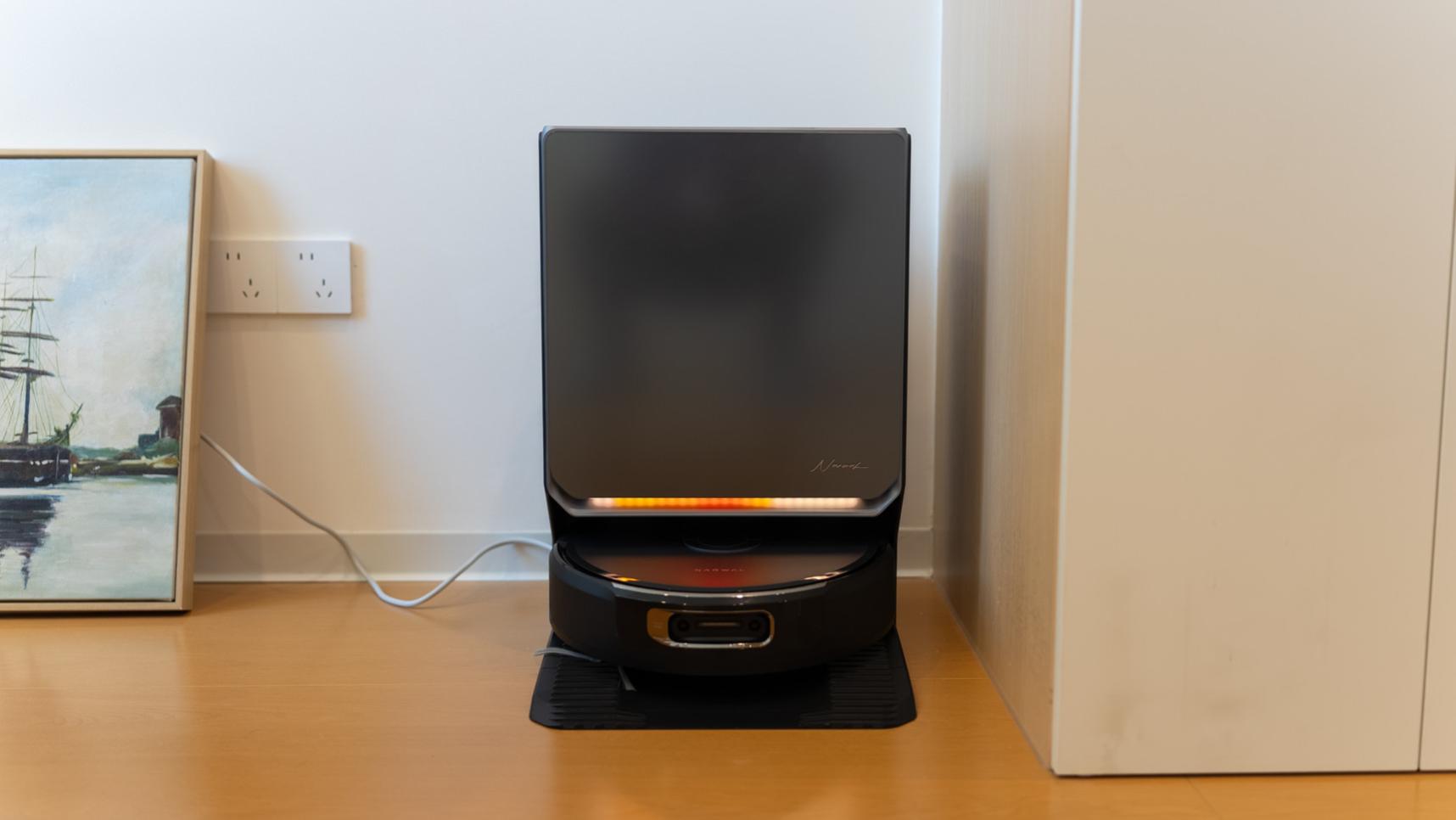 云鲸技术和理念的集大成者，VLM大模型+双目视觉避障Max的云鲸逍遥003