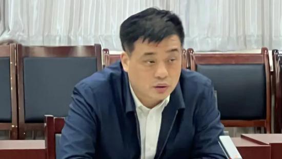 运营商财经网康钊：华润集团原副总经理韩嵩被双开！