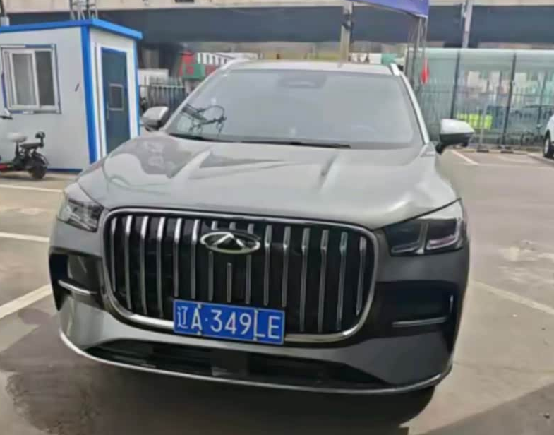 试驾全新一代瑞虎9大空间高阶智驾，家用旗舰SUV实至名归
修长灯组造型犀利流畅，
