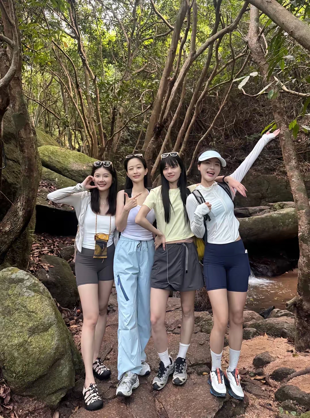 如果只能选择一个，爬山，你选谁
