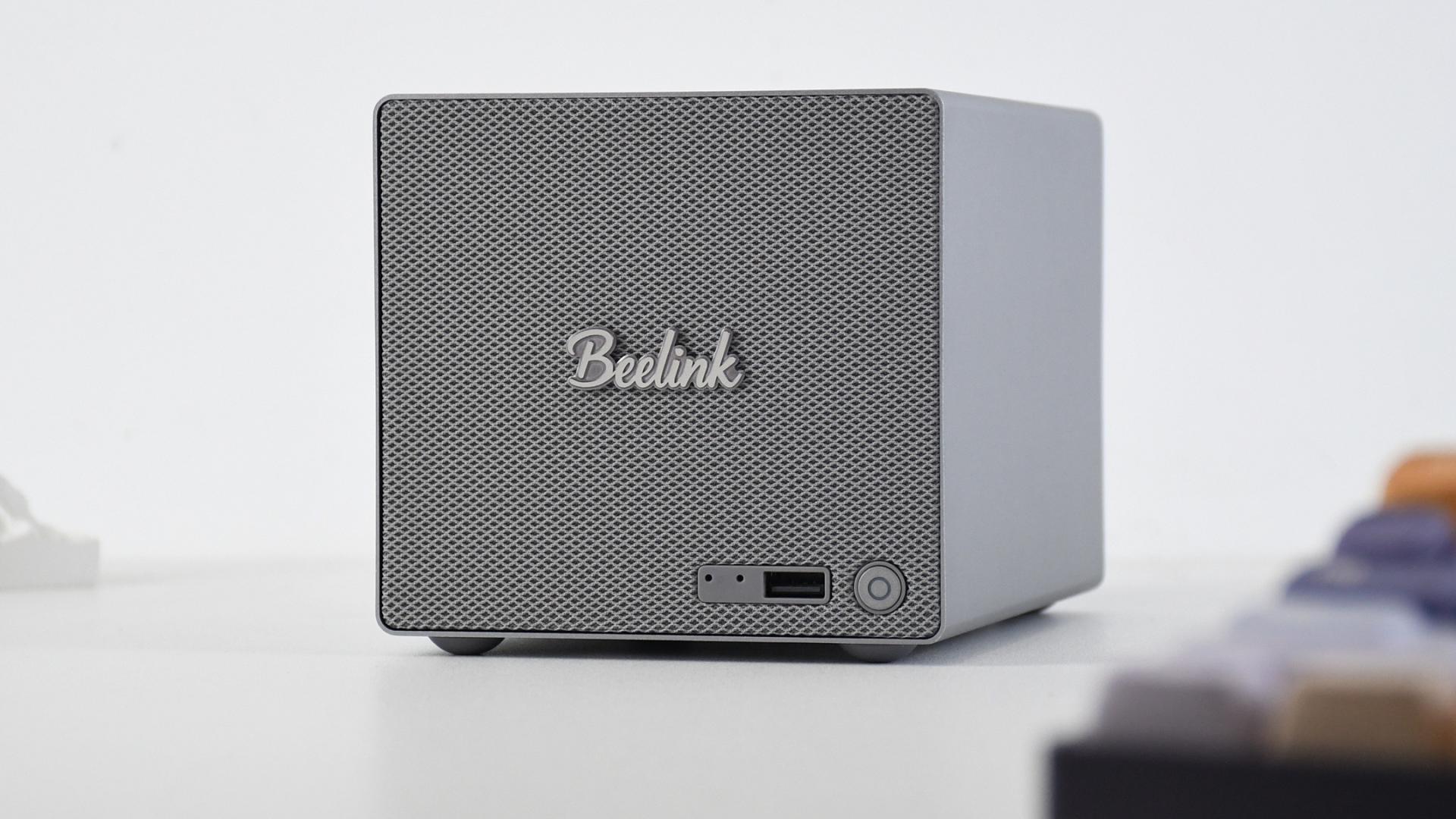 国产“二合一”主机评测：是PC也是NAS，能装5块硬盘，主板还可以升级