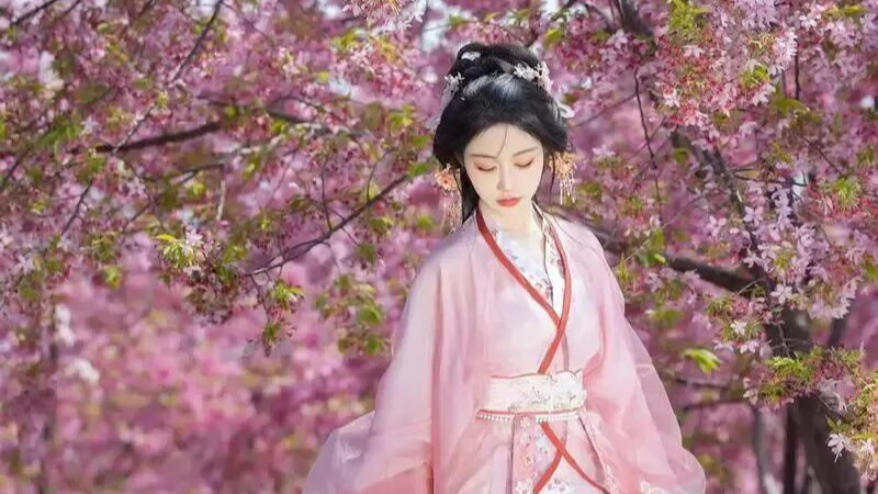 善韵缘|立夏出生的宝宝，名字里藏着一整个夏天！这5个古风名字美到犯规