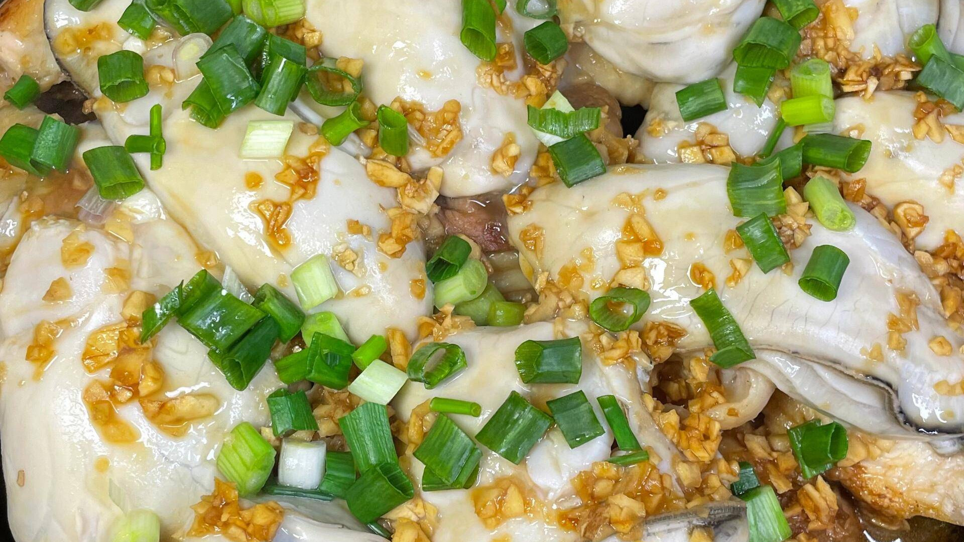 生蚝鸡翅煲：鲜掉眉毛的懒人硬菜，下班就开宴！