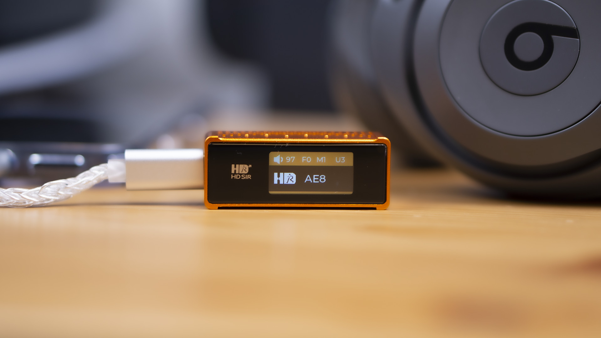 硬解DSD1024，让高价耳机物超所值！随身HiFi耳放高清先生AE8！