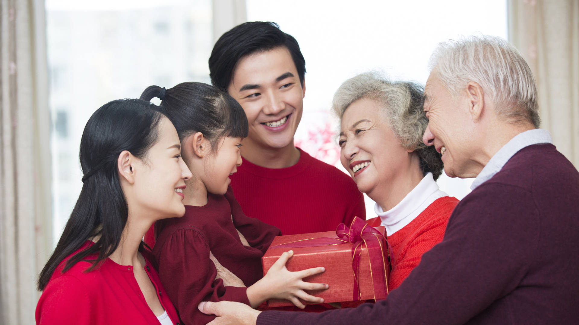 新年礼物送什么数码产品好，10款适合新年送礼数码好物盘点，直接送到心坎里