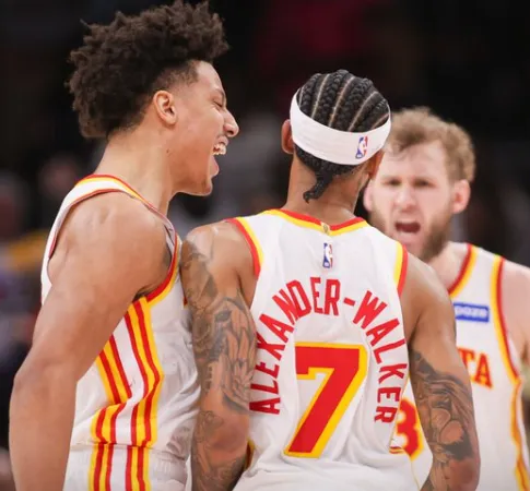 NBA常规赛，老鹰主场112-102战胜凯尔特人。

老鹰打完三月所有比赛，取得