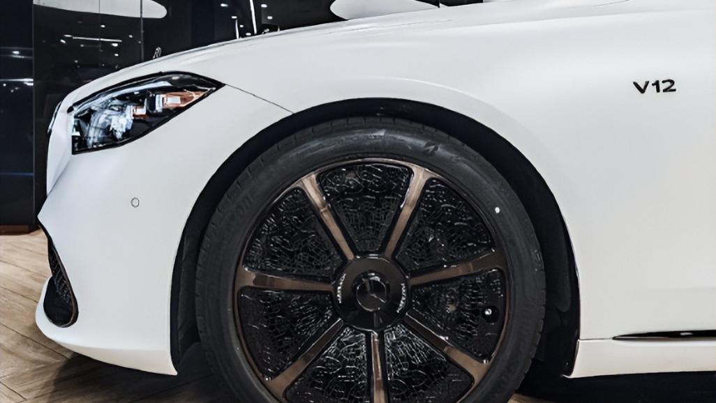 全新旗艦飛驰，S級靠邊站，這才是頂級審美！