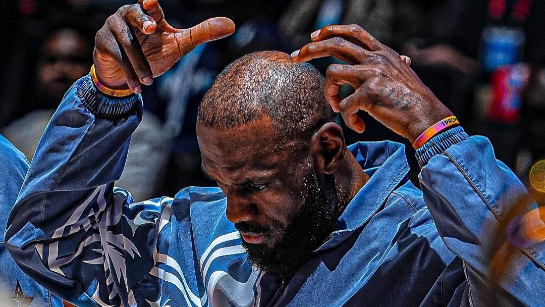 詹姆斯为何不退役？韦德评价一针见血，别把NBA的球队当傻子