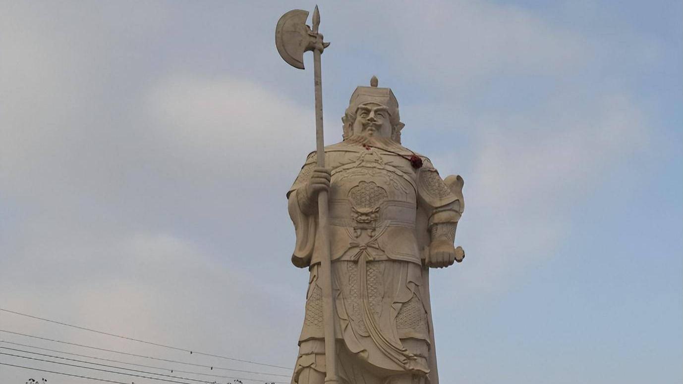 程咬金在大业年间组织武装护卫乡里，后加入瓦岗，投唐后功勋卓著