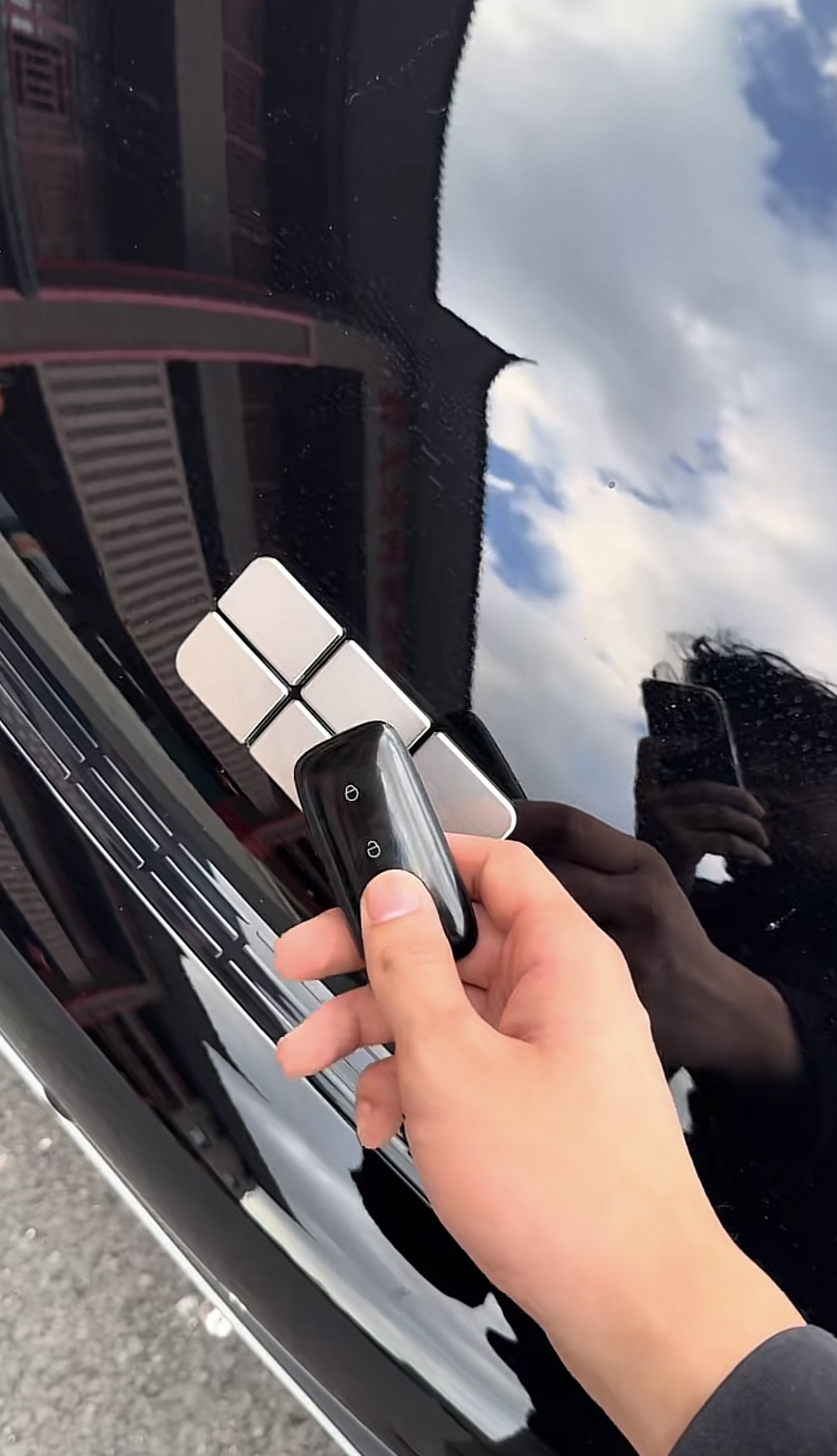 星耀8的辅助驾驶2025版的是H1方案，确实也一般，底层逻辑就限制了，日常通勤，