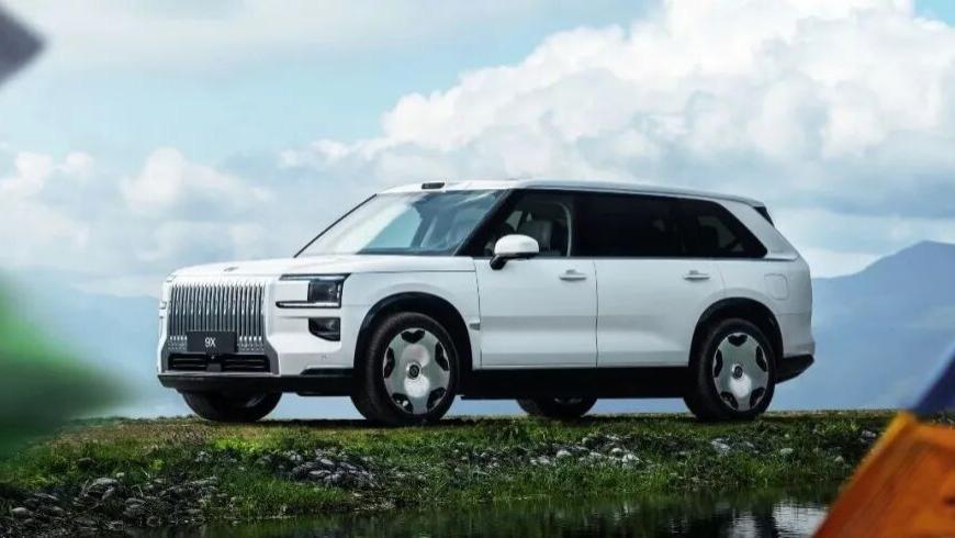 豪车叙事轮到中国旗舰了