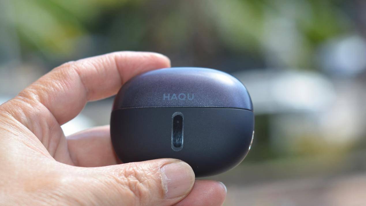 哈趣不仅仅是投影仪，还有自带AI功能的哈趣Ace1耳夹式耳机