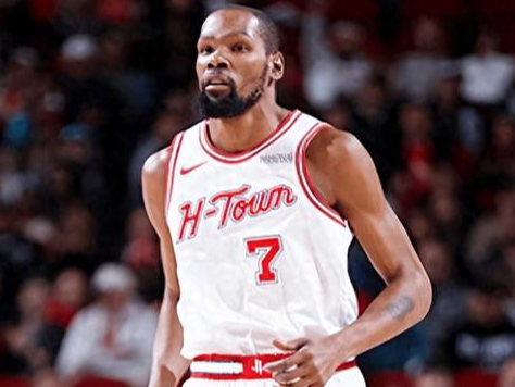 为啥感觉没有杜兰特，5子更团结了，先不说打得多好，多次聚在一起鼓气。