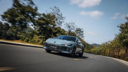 家用轿跑新标杆！2026款MG7上市，满配配置+丰厚权益直击需求