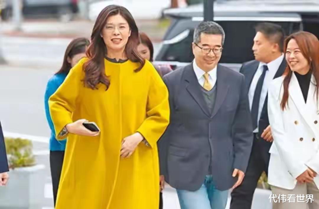 萧旭岑被指违反财经纪律，郑丽文面临严峻考验