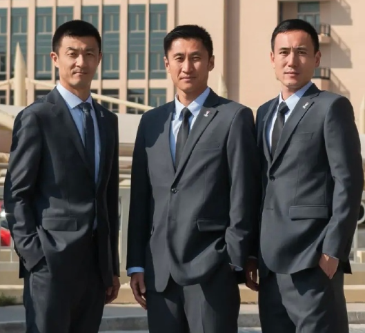 中国裁判马宁、傅明和周飞入选美加墨世界杯裁判名单！3人分别以主裁、VAR和助理裁