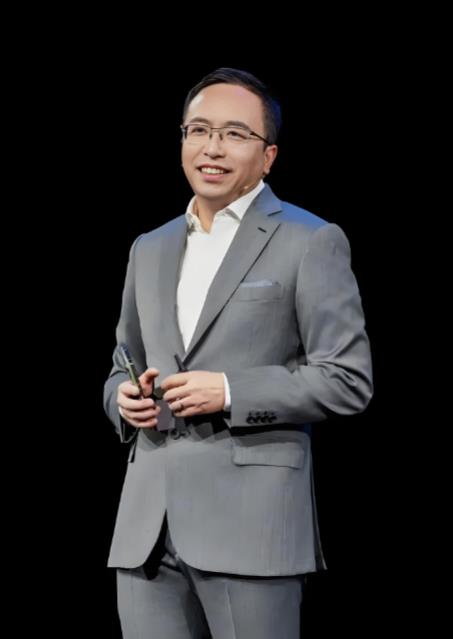 荣耀前CEO赵明将出任千里科技联席董事长，对于老领导赵明这个选择不是很看好。因为